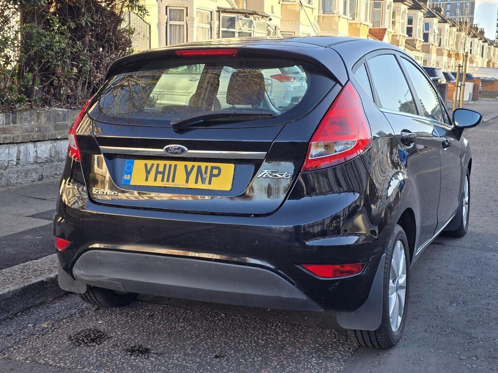 Ford Fiesta 1.4 Zetec Automatic – ULEZ Compliant, 5-Door