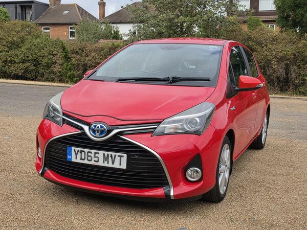 Vehicle photo 3