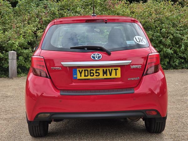 Vehicle photo 6