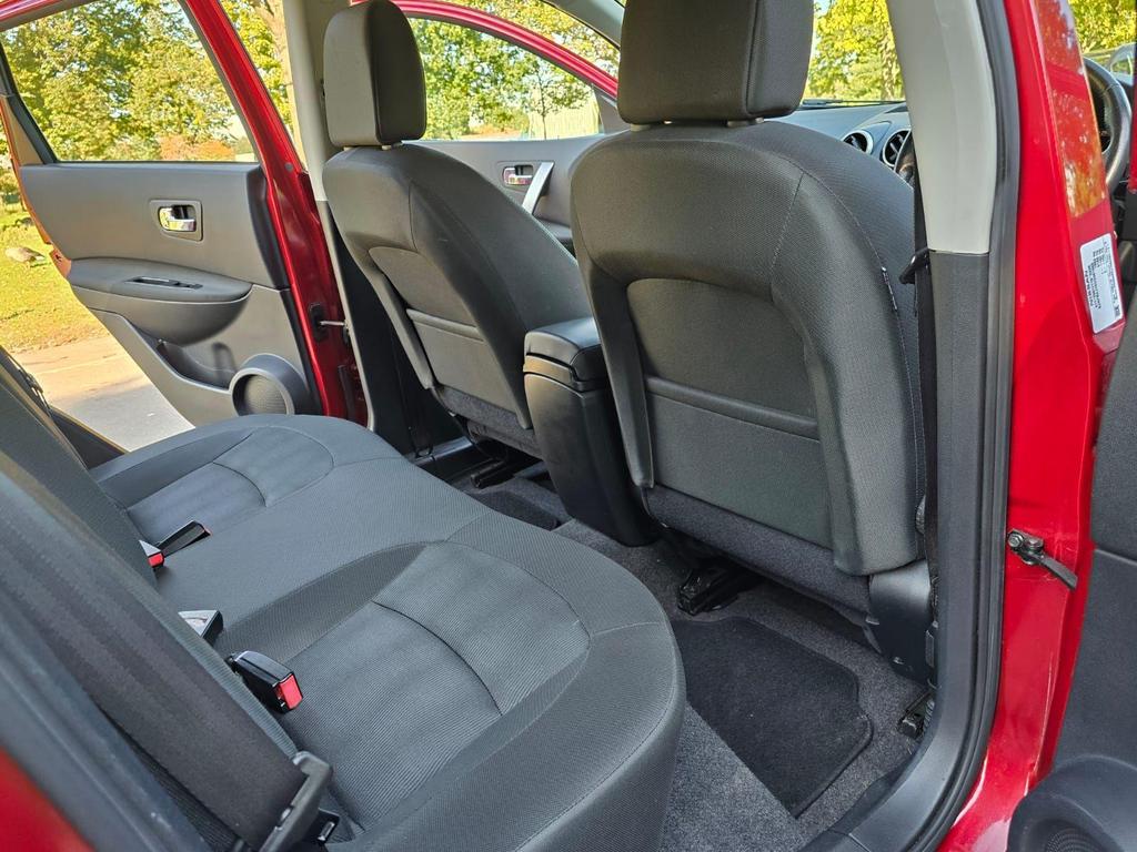 Used Nissan Qashqai 2.0 Acenta CVT 2WD Euro 5 5dr