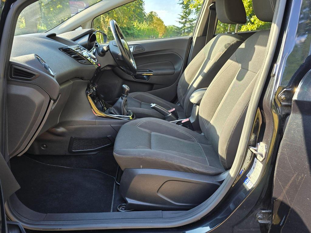 Used Ford Fiesta 1.0T EcoBoost Titanium Euro 6 (s/s) 5dr