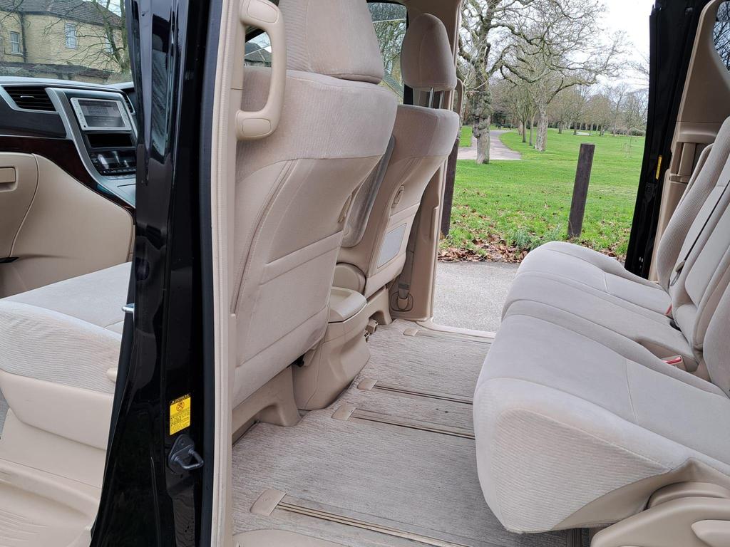 Used Toyota Alphard 2.4 Petrol+auto+ulez+8seats+elec doors