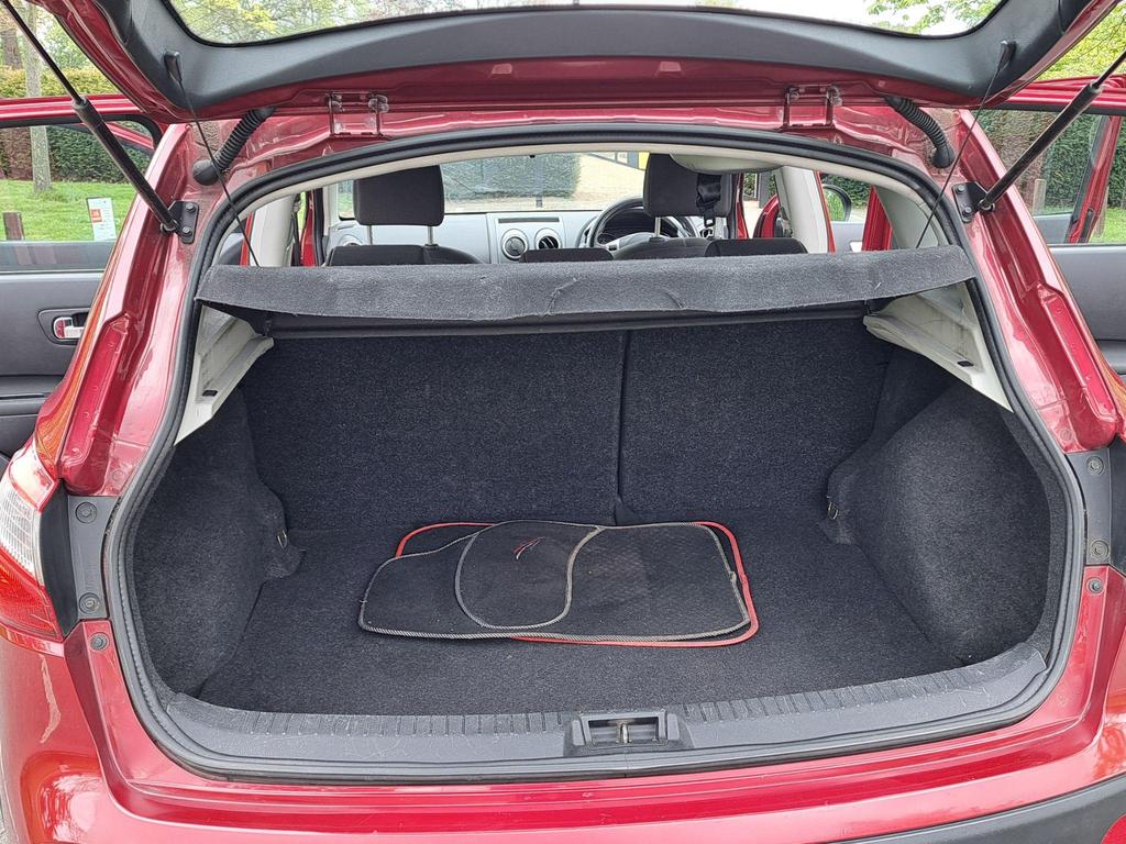 Used Nissan Qashqai 1.6 Acenta 2WD Euro 5 (s/s) 5dr