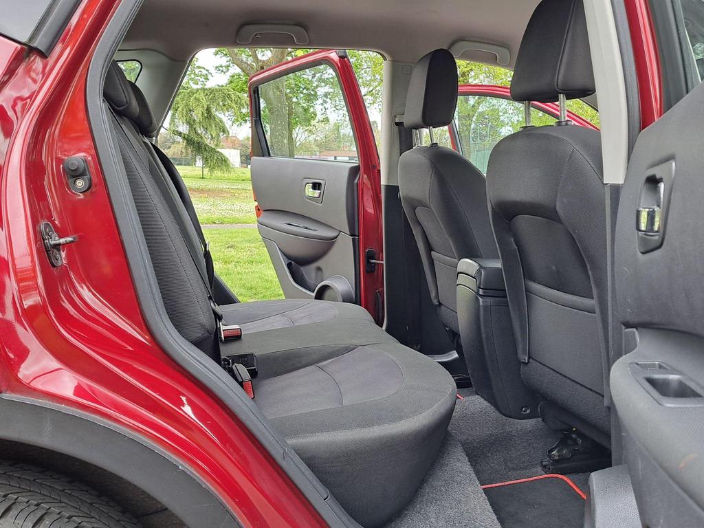 Used Nissan Qashqai 1.6 Acenta 2WD Euro 5 (s/s) 5dr