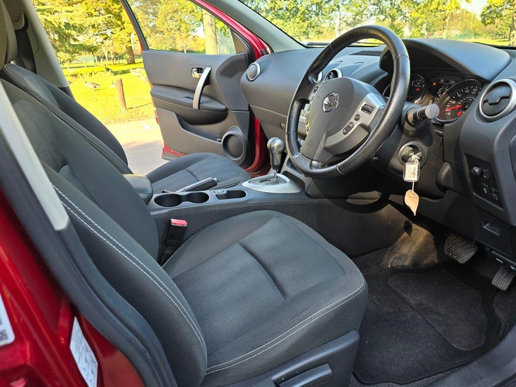 Used Nissan Qashqai 2.0 Acenta CVT 2WD Euro 5 5dr