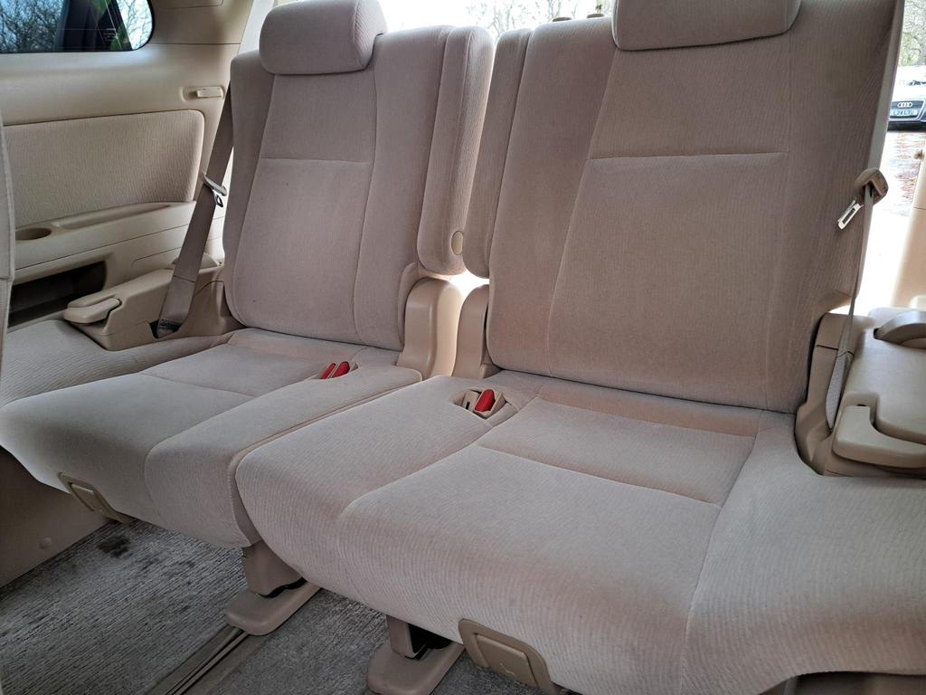 Used Toyota Alphard 2.4 Petrol+auto+ulez+8seats+elec doors
