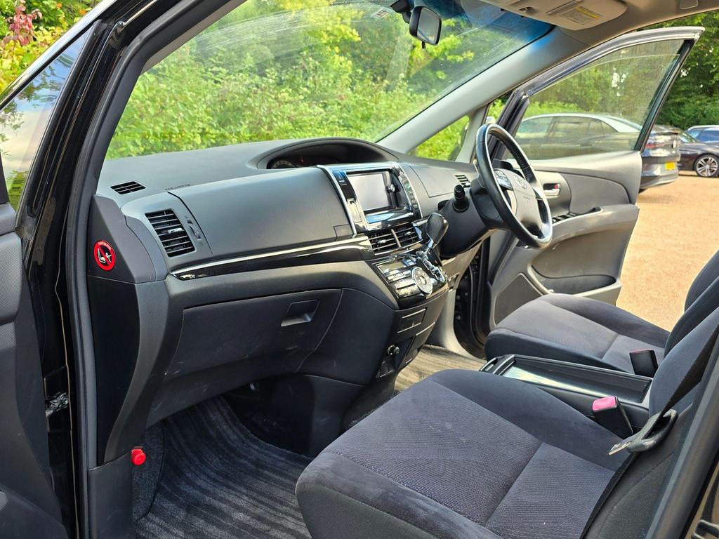 Used Toyota Estima 2.4 Petrol+ULEZ+HPI+Elec Doors+NAV+RCAM