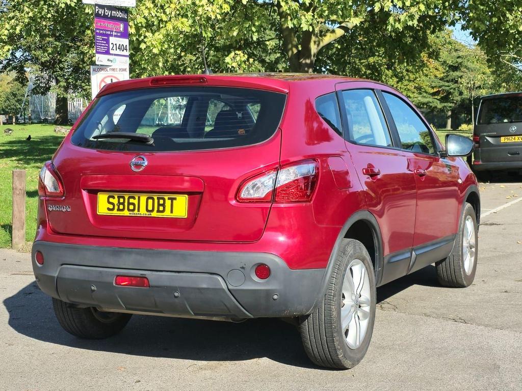 Used Nissan Qashqai 2.0 Acenta CVT 2WD Euro 5 5dr