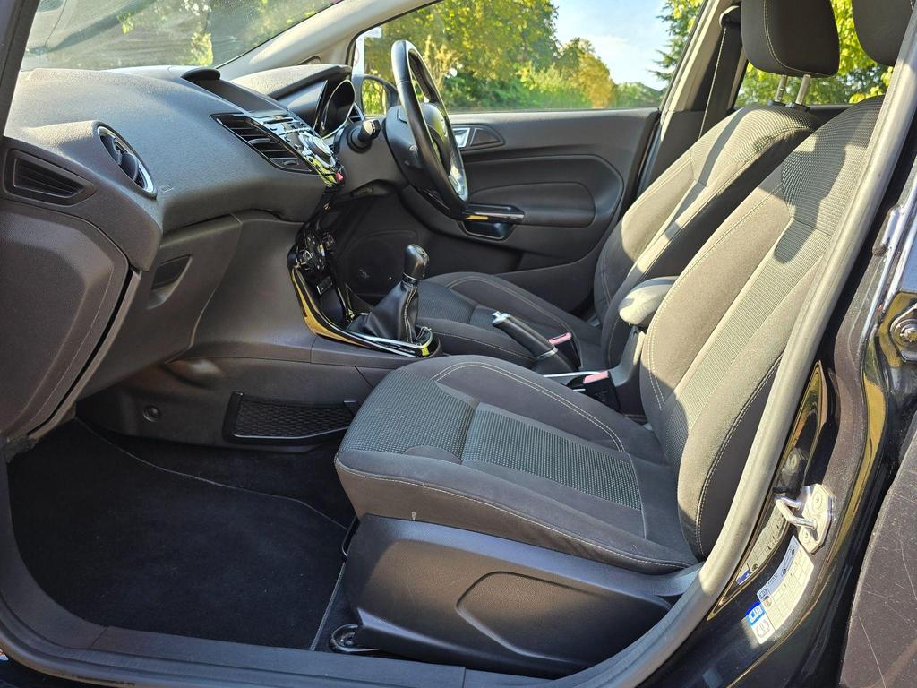 Used Ford Fiesta 1.0T EcoBoost Titanium Euro 6 (s/s) 5dr