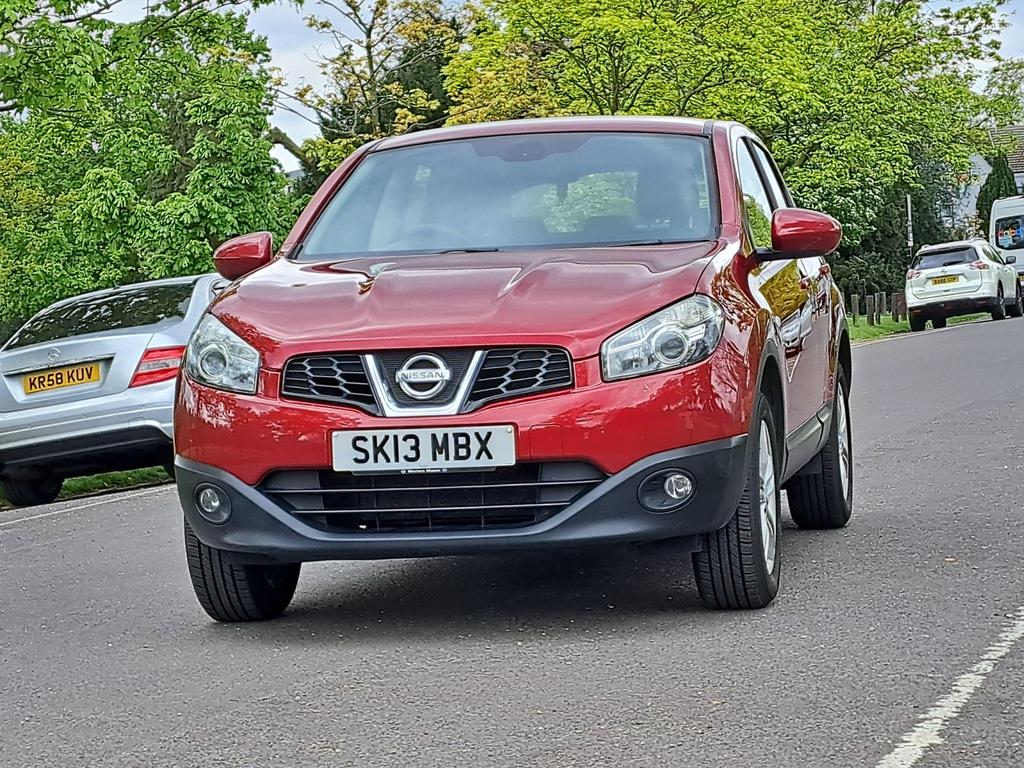 Used Nissan Qashqai 1.6 Acenta 2WD Euro 5 (s/s) 5dr