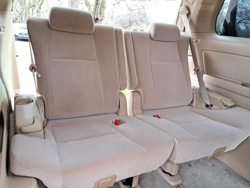 Used Toyota Alphard 2.4 Petrol+auto+ulez+8seats+elec doors