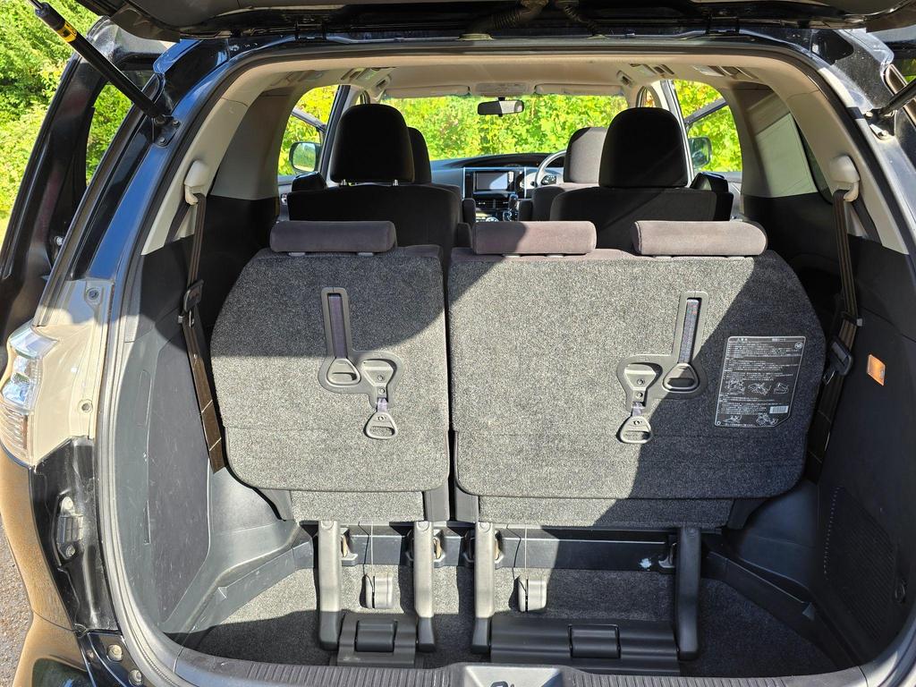 Used Toyota Estima 2.4 Petrol+ULEZ+HPI+Elec Doors+NAV+RCAM