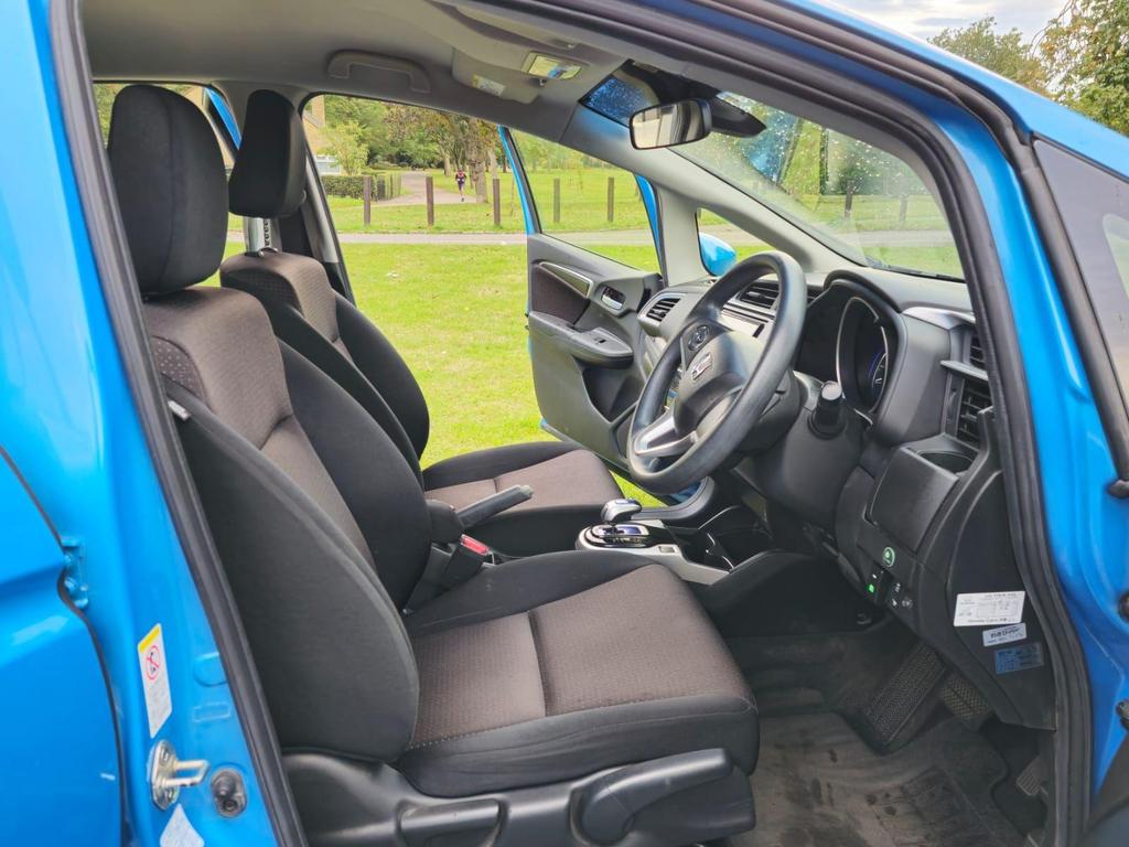 Used Honda Fit 1.5 Hybrid+Auto+RCAM+LOW Miles