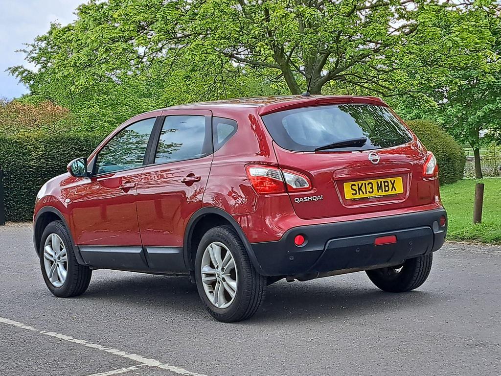 Used Nissan Qashqai 1.6 Acenta 2WD Euro 5 (s/s) 5dr