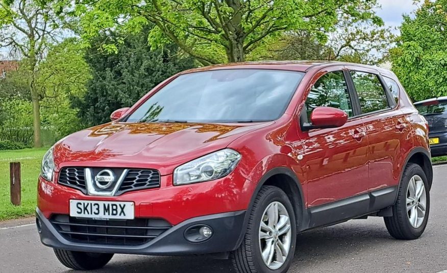 Used Nissan Qashqai 1.6 Acenta 2WD Euro 5 (s/s) 5dr